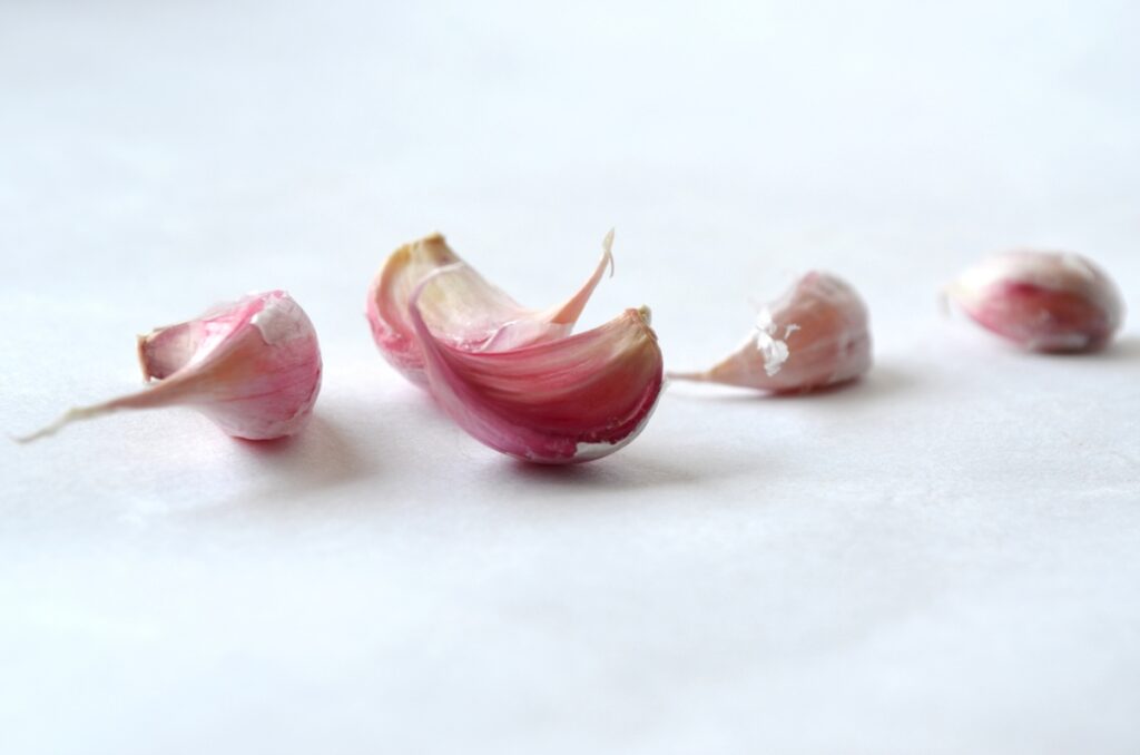 garlic cloves