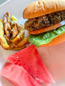 Low Carb Vegan Burger, Red Robin garlic fries recipe